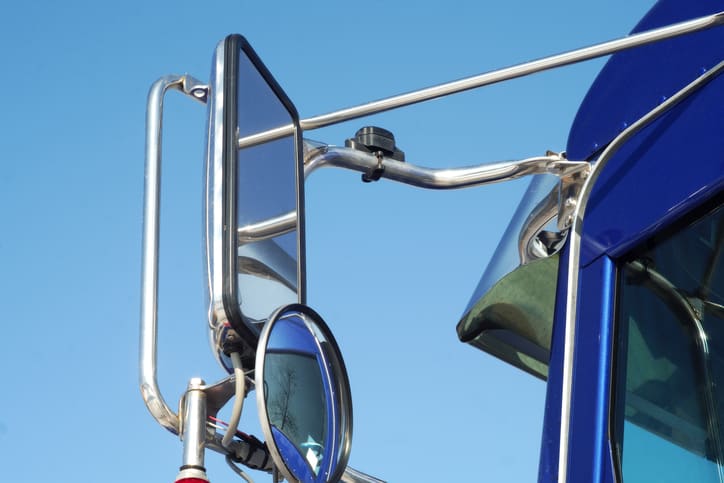 What to Know About Towing Mirror?