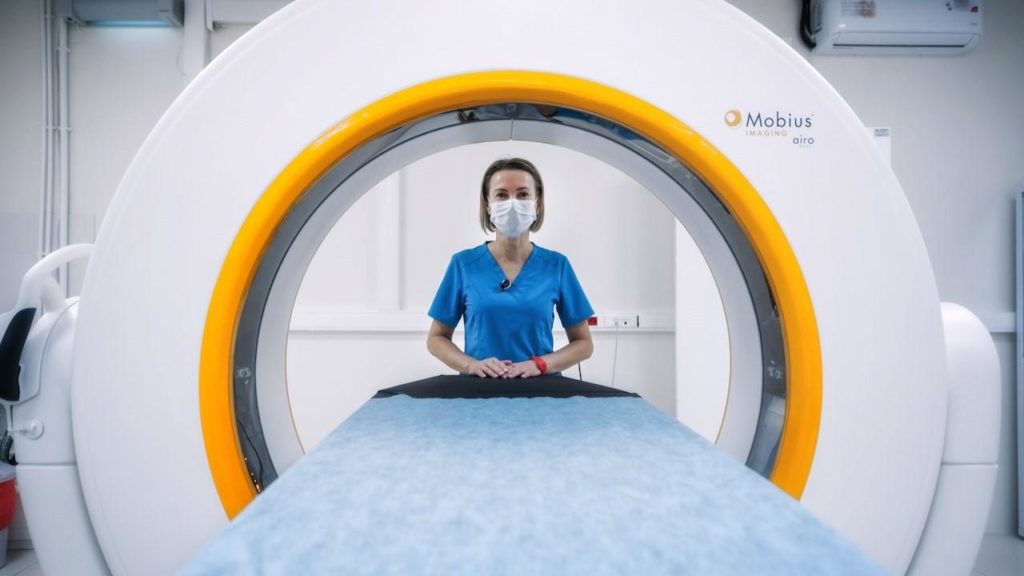 open MRI machine image