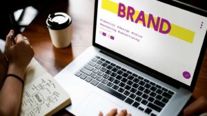Building-a-Strong-Brand-Online-Tips-from-Successful-Entrepreneurs-on-guestwritershub